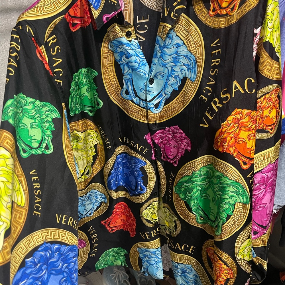 Medusa Amplified Print Silk Shirt
